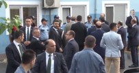 BAYRAM NAMAZI - Erdoğan, Bayram Namazı Sonrası Polislerle Bayramlaştı