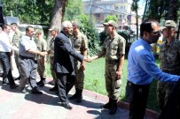 BAYRAM NAMAZI - Yavuzeli'nde Ramazan Bayramı Kutlamaları