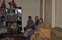 Aile Ve Sosyal Politikalar Müdürü Acay'dan Şehit Polisin Ailesine Anlamlı Ziyaret! Haberi