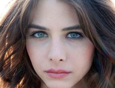 Ezgi Asaroğlu tükendi!