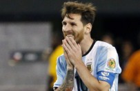 LİONEL MESSİ - Messi'ye Hapis Şoku