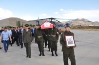 FAHRETTIN OĞUZ TOR - Şehit Pilot Son Yolculuğuna Dualarla Uğurlandı