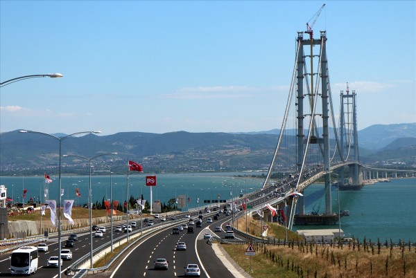 Osmangazi Köprüsü'nde yoğunluk