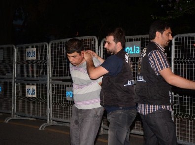 Bağcılar'da Kaçırılan 4 Aylık Ahmet Bebek Polis Operasyonuyla Bulundu