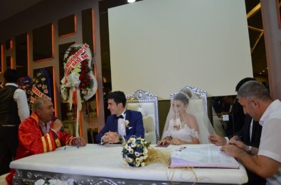 Çat Belediye Başkanı Kılıç, İlk Nikahını Kıydı