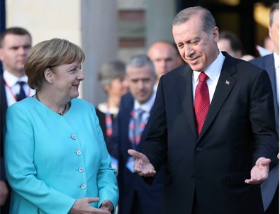 Cumhurbaşkanı Erdoğan ile Merkel görüştü