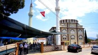 İmece İle Önce Cami Ardından Hayrını Yaptılar