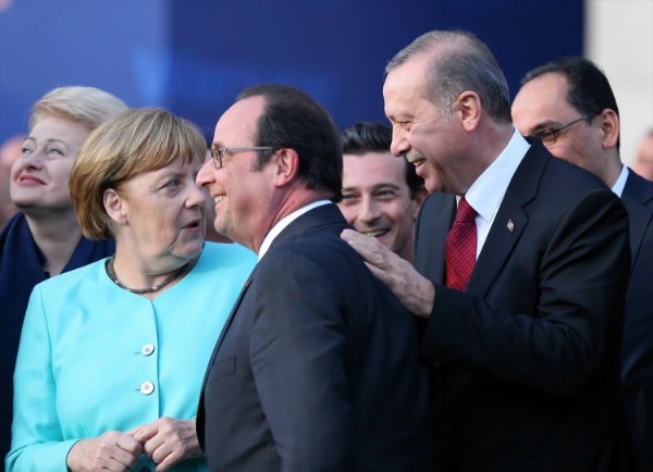 Cumhurbaşkanı Erdoğan ile Merkel görüştü