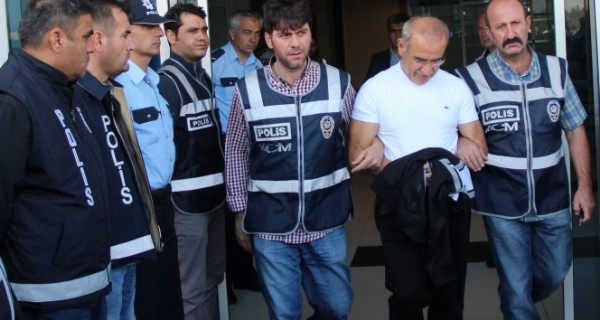 FETÖ/PDY operasyonunda Boydaklar'a 2 tutuklama