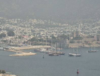 Bodrum duman altında