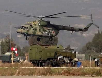 Suriye'de Rus helikopteri düşürüldü