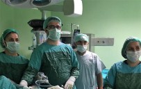 HASAN ÇALıŞ - Ahi Evran Üniversitesi Eğitim Ve Araştırma Hastanesinde Kapalı Yöntemle Reflü Ameliyatı Yapıldı