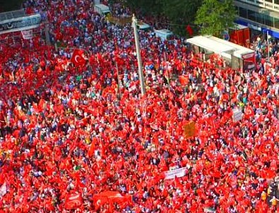 Demokrasi Nöbeti Ankara'da final yapacak