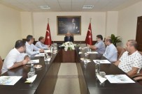 Vali Çakacak'a Milli İradeye Destek Ziyaretleri Sürüyor