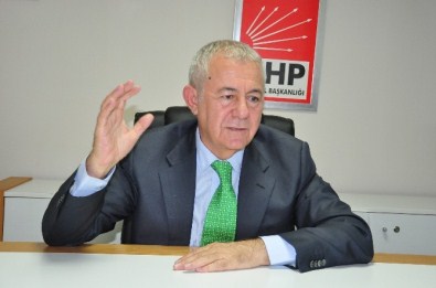 Yüksel, Kılıçdaroğlu'nun Israrına Rağmen İstifasını Sundu