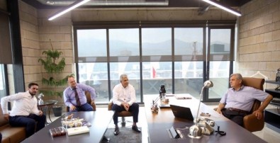 Başkan Karaosmanoğlu, Model Çelik Firmasını Ziyaret Etti
