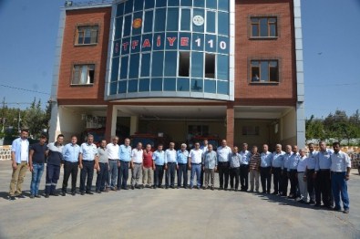 Belediye Başkanı Kara, İtfaiye Müdürlüğü'ne Ziyaret Etti