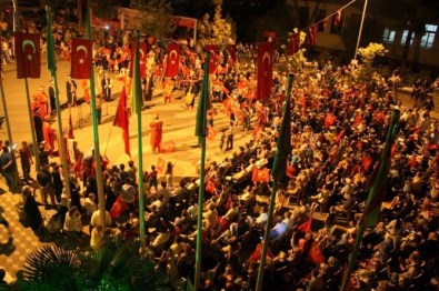 Bilecik Osmaneli Belediye Başkanı Şahin'den Demokrasi Nöbetleri Hakkında Açıklama