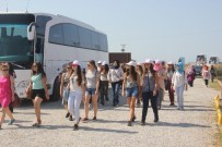 ATATÜRK EVİ - Bitlis, Manisa Ve Uşaklı Gençler Samsun'da