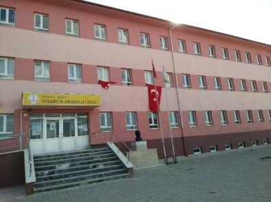 Hisarcık 15 Temmuz Demokrasi Şehitleri Anadolu Lisesi'nin Üniversite Başarısı