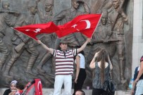 DEMOKRASİ NÖBETİ - Kayseri'de On Binlerce Kişi Ankara'daki Duaya 'Amin' Dedi