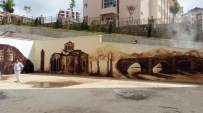 HAYDAR BAŞ - Sitenin Duvarlarına Trabzon'u İşlediler