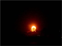 ASKERİ TATBİKAT - Tatvan'da Faciadan Dönüldü, 1 Buçuk Ton Bomba Yüklü Araç İmha Edildi
