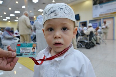 2 Yaşındaki Hacı Adayı