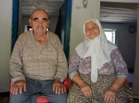 YAŞLI ÇİFT - 60 Yıl Aynı Yastığa Baş Koydular, Hiç Kavga Etmediler