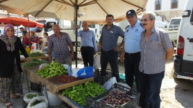 Burhaniye'de Organik Pazarı Açıldı
