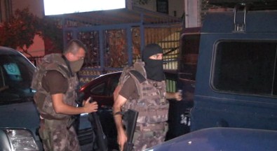 İstanbul'da IŞİD Operasyonu Açıklaması43 Gözaltı