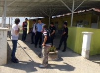 KARAMAN ADLİYESİ - Karaman'da FETÖ Operasyonunda Adliye Ve Cezaevlerinden 20 Kişi Gözaltına Alındı