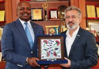 İBRAHIM ÖZEN - Ruanda Büyükelçisi Nkurunziza, MÜSİAD Konya Şubesi'ni Ziyaret Etti