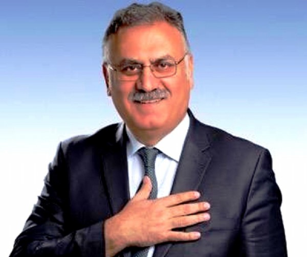 AK Parti Milletvekili Abdulkadir Yüksel trafik kazası geçirdi