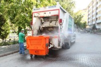 ÇÖP KONTEYNERİ - Çöp Konteynerlerine Üç Dakikada Temizlik