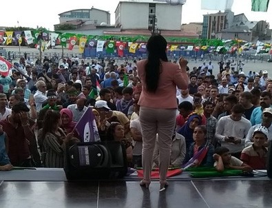 HDP'ye Ağrı tokadı!