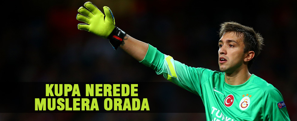 Muslera, Fenerbahçe ve Beşiktaş'ı ikiye katladı