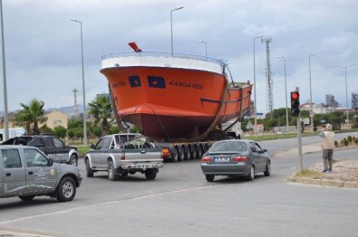 16 Kilometreyi 6 Saatte Gitti