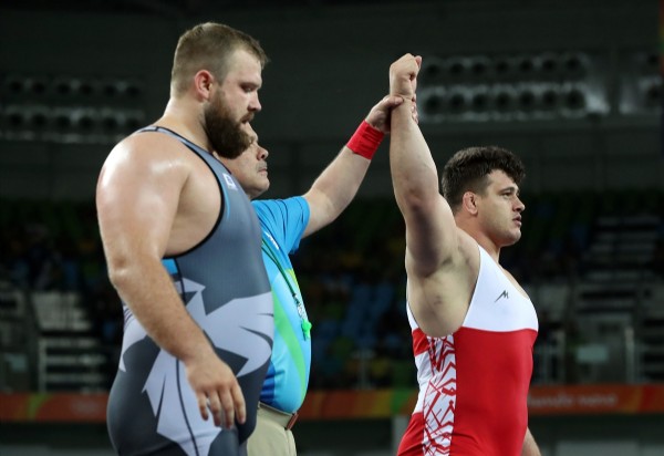 Rıza Kayaalp finale yükseldi