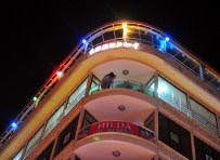 5. Kattan Atlamak İsteyen Genci AK Parti İlçe Başkanı İkna Etti