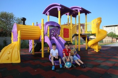 Adapazarı Belediyesi Bu Yıl 41 Adet Spor Ve Çocuk Parkı Yaptı