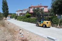 TEKNIK MALZEME - Cunda Adası'nda Parke Döşeme İşlemi Devam Ediyor