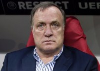 GLASGOW RANGERS - Fenerbahçe'de Advocaat İddiası