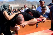 Rumların Katlettiği 33 Kıbrıs Türkü Defnedildi