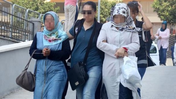 FETÖ'nün ablaları SODES hortumcusu çıktı