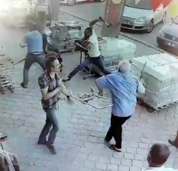 Aksaray'da sopalı baltalı kavga