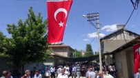 MEHMET GÜNAL - Binler Şehit Onbaşı Barış Aybek'in Mevlitine Katıldı