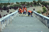 KORKULUK - Büyükşehir'den Dik Rampalara Merdiven