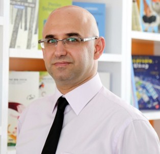 İletişim Uzmanı Sanlav Açıklaması 'Sosyal Medya, Darbeye Karşı Direnişte Başrol Oynadı'