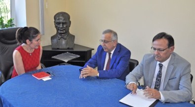 İTSO Heyeti'nden Türkiye'nin Minsk Büyükelçisi'ne Ziyaret